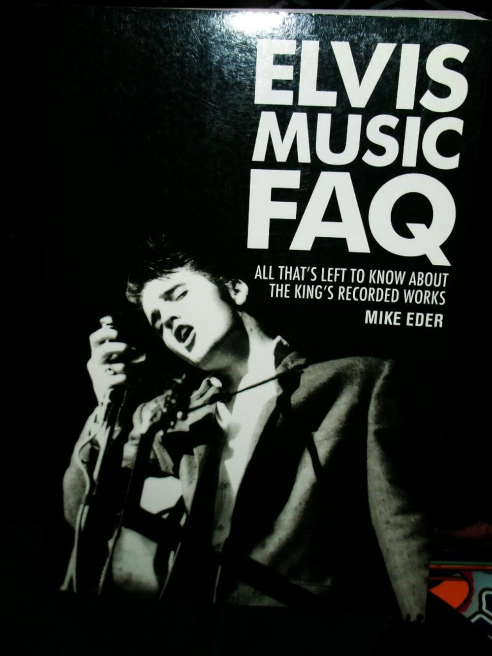 elvis presley music faq mint paperback book - rock n roll king actor hound dog